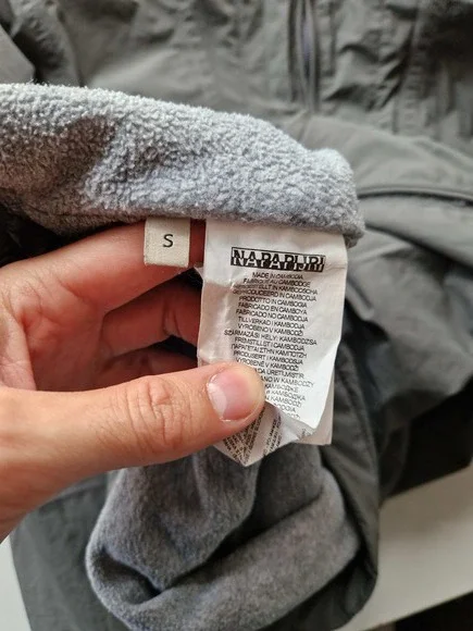 Men's Napapijri Rainforest Fleece Lined 1/4 Zip Jacket In Grey Size Small - Picture 4 of 4